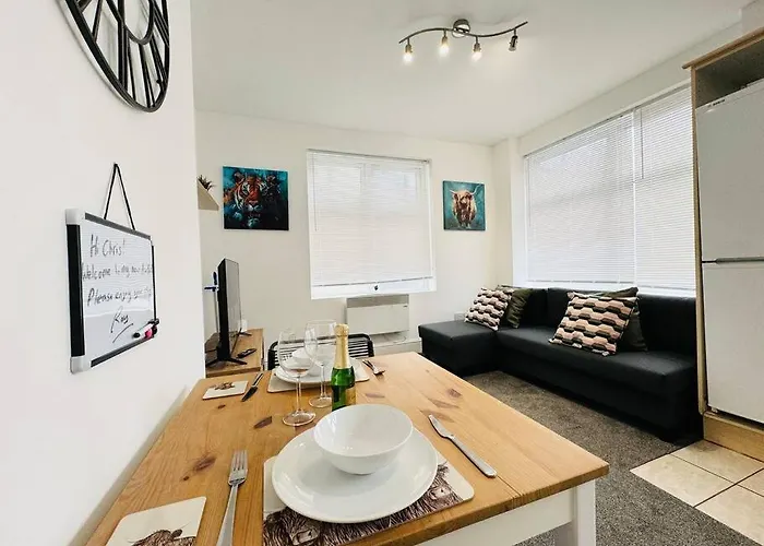 Luton Centre Apartment